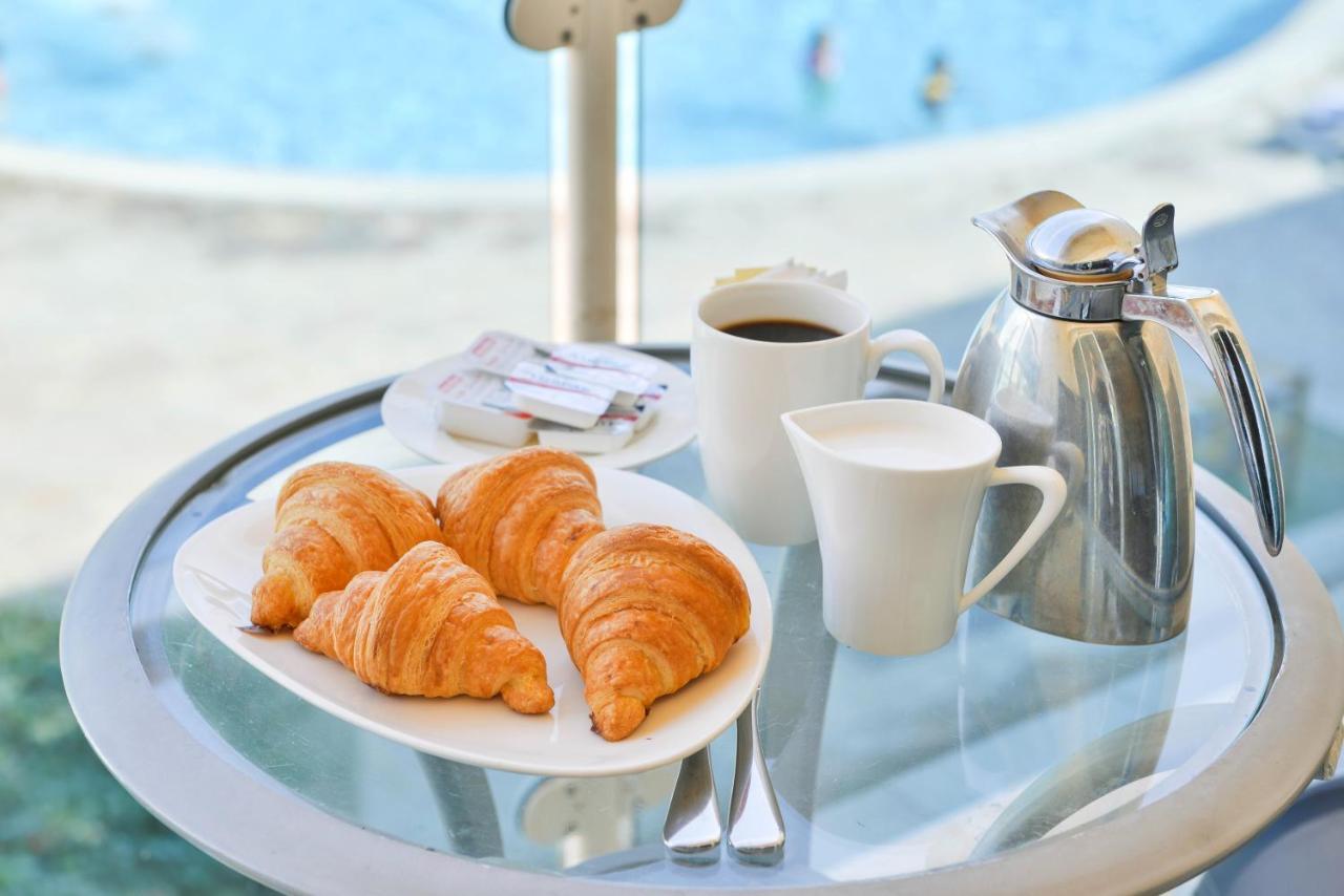 Radisson Blu Resort, 5* Fujairah
