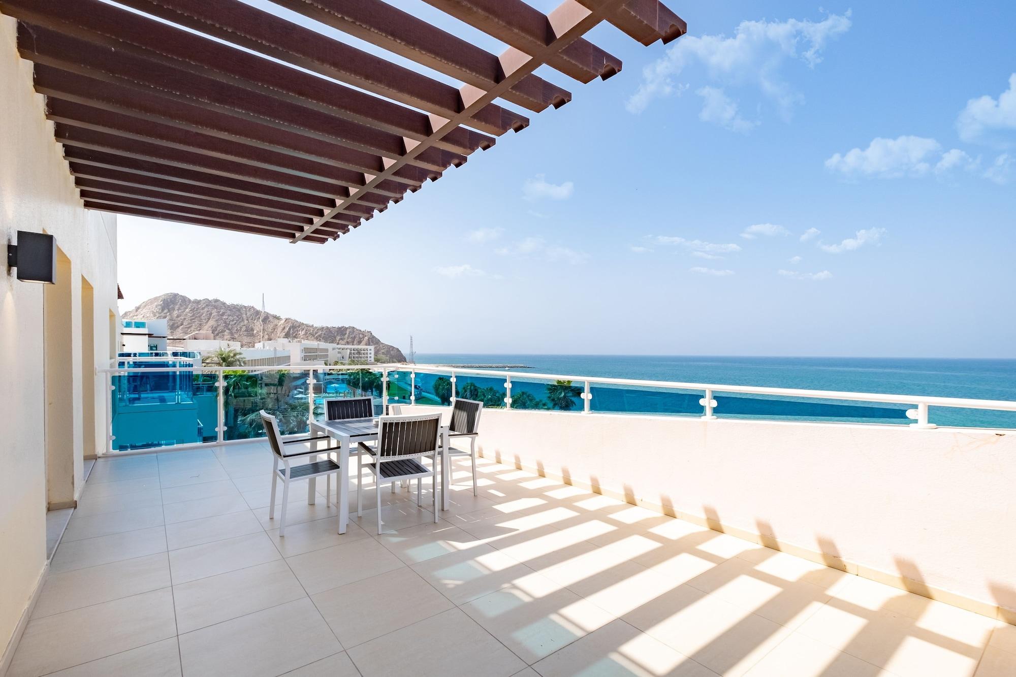 Radisson Blu Resort, Resort