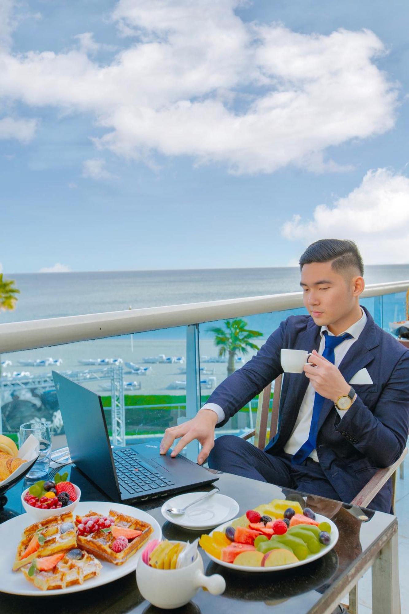 Radisson Blu Resort, 5* Fudschaira